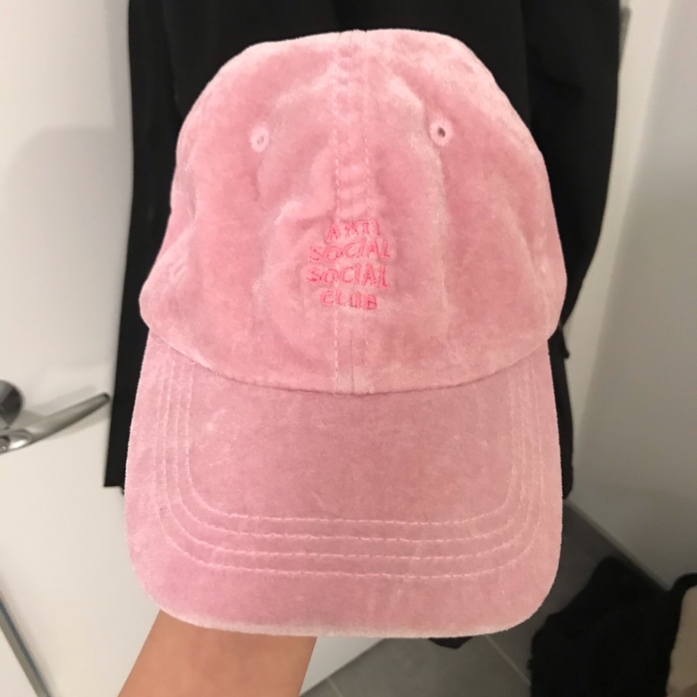Assc anti social social club - pink velvet cap